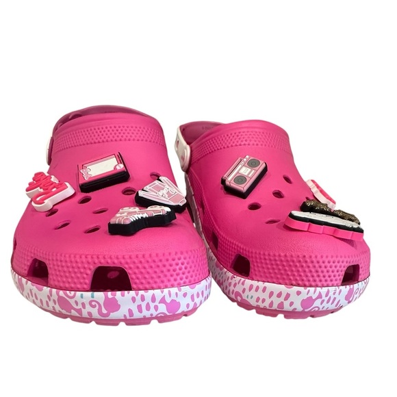 Crocs Unisex-Adult Barbie Classic Clogs Shoes NWOB Size W 11 M 9 - Picture 6 of 9